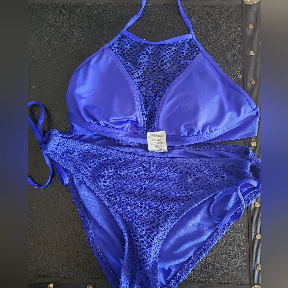 💝 Womens Medium Cage Bikini Swimsuit